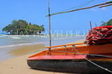 SRI LANKA, south coast, Weligama, beach, fishing boat, and Taprobane Island, SLK4680JPL