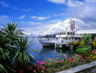 SWITZERLAND, Vaud, MONTREUX, Lake Geneva and cruise boat at pier, SW812JPL