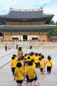 South Korea, SEOUL, Changdeokgung Palace, Injeongjeon (Throne Hall), school children, SK190JPL