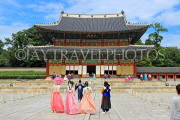 South Korea, SEOUL, Changdeokgung Palace, Injeongjeon (Throne Hall), visitor in Hanbok attire, SK191JPL