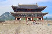 South Korea, SEOUL, Gyeongbokgung Palace, Geunjeongjeon Hall (Throne Hall), SK342JPL