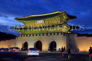 South Korea, SEOUL, Gyeongbokgung Palace, Gwanghwamun Gate, night view, SK1141JPL