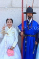 South Korea, SEOUL, Gyeongbokgung Palace, Sumunjang (Royal Guard), woman in Hanbok attire, SK451JPL