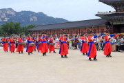 South Korea, SEOUL, Gyeongbokgung Palace, Sumunjang (Royal Guard) Changing Ceremony, SK389JPL