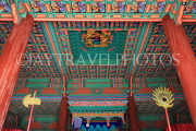 South Korea, SEOUL, Gyeonghuigung Palace, Sungjeongjeon (main hall),interior, ceiling, SK697JPL