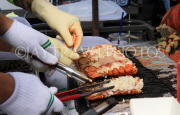 South Korea, SEOUL, Myeongdong, street food, food stalls, lobster with cheese, SK1324JPL