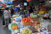 South Korea, SEOUL, Namdaemun Market, vegetable stalls, SK1166JPL