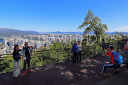 South Korea, SEOUL, Namsan Park, visitors at lookout points, SK1355JPL