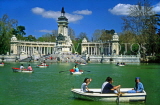 Spain, MADRID, Retiro Park, boating lake and Glorieta memorial to Alfonso XII, MAD036JPL