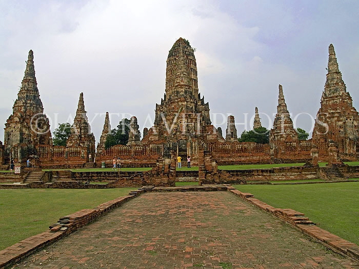 THAILAND, Ayuthaya, Wat Chai Wattanaram, temple site ruins, THA2026JPL