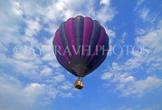 THAILAND, Ayuthaya, hot air balloon in flight at the International Air Balloon Festival, THA2174JPL