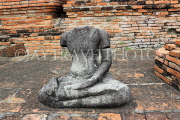 THAILAND, Ayutthaya, Wat Phra Mahathat complex, headless Buddha statue, THA2667JPL