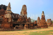 THAILAND, Ayutthaya, Wat Phra Mahathat complex ruins, THA2653JPL
