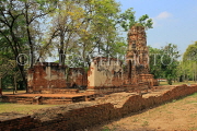THAILAND, Ayutthaya, Wat Phra Mahathat complex ruins, THA2654JPL