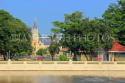 THAILAND, Bang Pa-In (nr Ayutthaya), Wat Niwet Thammaprawat (church style), THA2627JPL