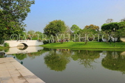 THAILAND, Bang Pa-In (nr Ayutthaya), gardens and lakes, THA2601JPL