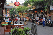 THAILAND, Bangkok, Rambuttri Road, street scene and tourists, THA3451JPL