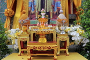 THAILAND, Bangkok, WAT RATCHABOPHIT, temple complex, shrine, THA3254JPL