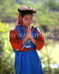 THAILAND, Northern Thailand, hill tribes, Lisu tribe woman, greeting, THA033JPL