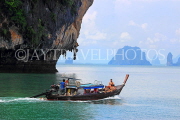 THAILAND, Phang Nga Bay, limestone islands, longtail tour boat, THA4328JPL