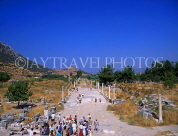 TURKEY, Ephesus, Arcadian Way and tourists, TUR228JPL