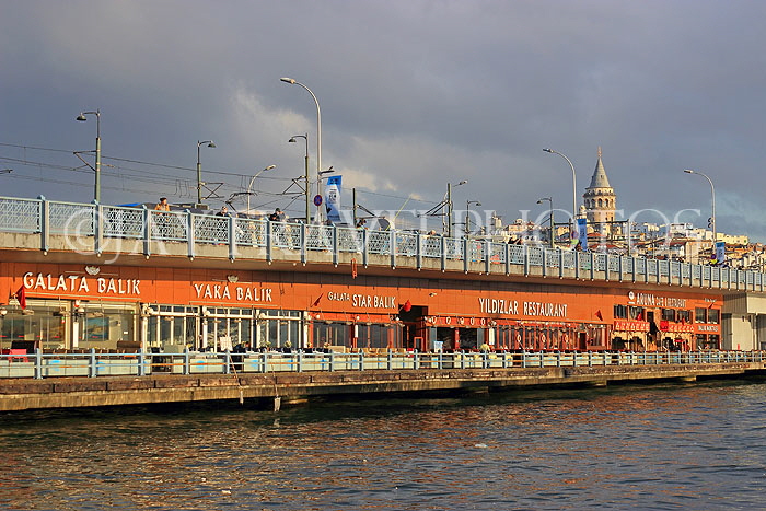 TURKEY, Istanbul, Galata Bridge, TUR1338JPL