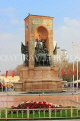TURKEY, Istanbul, New City, Taksim Square, Republic Monument, TUR1443JPL