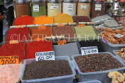 TURKEY, Istanbul, Spice Bazaar (Egyptian Bazaar), outdoor market shops, spices, TUR1392JPL