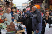 TURKEY, Istanbul, Spice Bazaar (Egyptian Bazaar), outdoor market shops and shoppers, TUR1385JPL