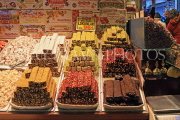 TURKEY, Istanbul, Spice Bazaar (Egyptian Bazaar), sweet shop display, TUR1372JPL