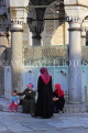 TURKEY, Istanbul, Sultan Ahmet Mosque (Blue Mosque), courtyard, visitors, TUR1168JPL