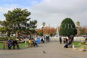 TURKEY, Istanbul, Sultanahmet Square Park, TUR1015JPL