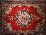 TURKEY, Istanbul, shopping, close-up of hand woven carpet, TUR270JPL