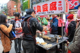 Taiwan, TAIPEI, Ximending Shopping District, street food, Stinky Tofu mobile stall, TAW1293JPL