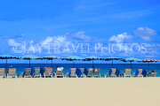 Thailand, PHUKET, Karon Beach, with sunshades and sunbeds, THA3600JPL