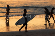 Thailand, PHUKET, Kata Beach, sunset, dusk, surfer with his surfboard, THA3741JPL