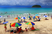 Thailand, PHUKET, Kata Beach, sunshades and holidaymakers, THA3700JPL