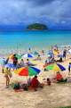 Thailand, PHUKET, Kata Beach, sunshades and holidaymakers, THA3702JPL