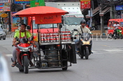 Thailand, PHUKET, Patong, mobile street vendor, THA4238JPL