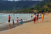 Thailand, PHUKET, Patong Beach, evening light, holidaymakers, tourists, THA4012JPL