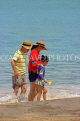 Thailand, PHUKET, Patong Beach, holidaymakers enjoying the beach, THA4030JPL
