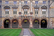UK, Cambridgeshire, CAMBRIDGE, Magdalene College, Pepys Library facade, UK5626JPL