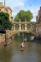 UK, Cambridgeshire, CAMBRIDGE, St John's College, Bridge of Sighs, punting, River Cam, UK34931JPL