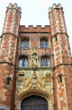 UK, Cambridgeshire, CAMBRIDGE, St John's College, entrance facade, Great Gate, UK34908JPL