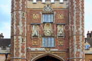 UK, Cambridgeshire, CAMBRIDGE, Trinity College, Great Gate (Great Court side), UK35042JPL