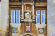 UK, Cambridgeshire, CAMBRIDGE, Trinity College, Queen's Gate, Elizabethe I statue, UK35039JPL