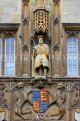 UK, Cambridgeshire, CAMBRIDGE, Trinity College, entrance facade, Great Gate, Henry VIII statue, UK35033JPL