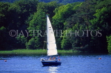 UK, Cumbria, Ambleside, sailboat on Lake Windermere, UK6005JPL