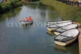 UK, Kent, TONBRIDGE, River Medway and couple boating, UK13240JPL