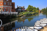 UK, Kent, TONBRIDGE, River Medway and pleasure boats, UK13262JPL